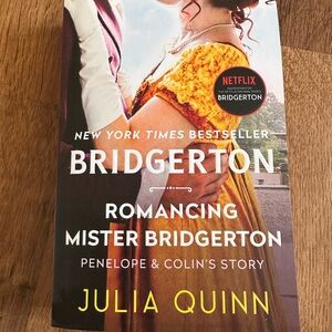 Bridgerton: Romancing Mister Bridgerton Book